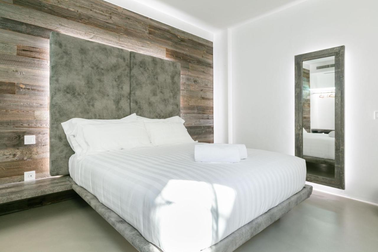 Domus Cavour Rooms&Suites Тирано Екстериор снимка