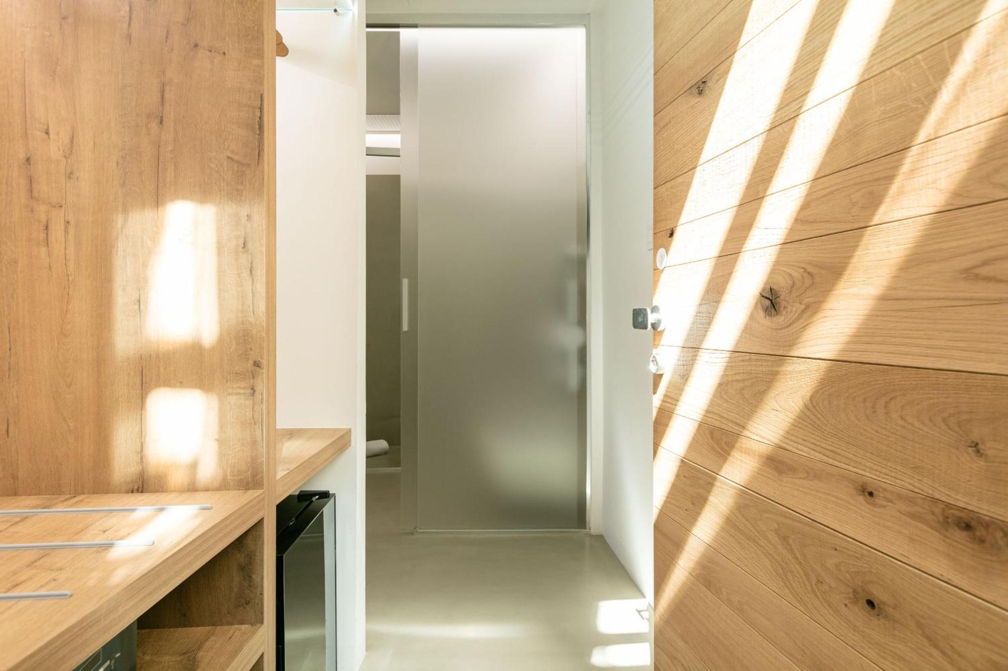 Domus Cavour Rooms&Suites Тирано Стая снимка